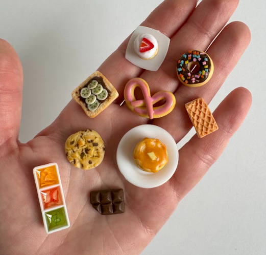 Puppennahrung Dessert Nr. 2 Handgefertigt aus Nestholz 9 Stk.