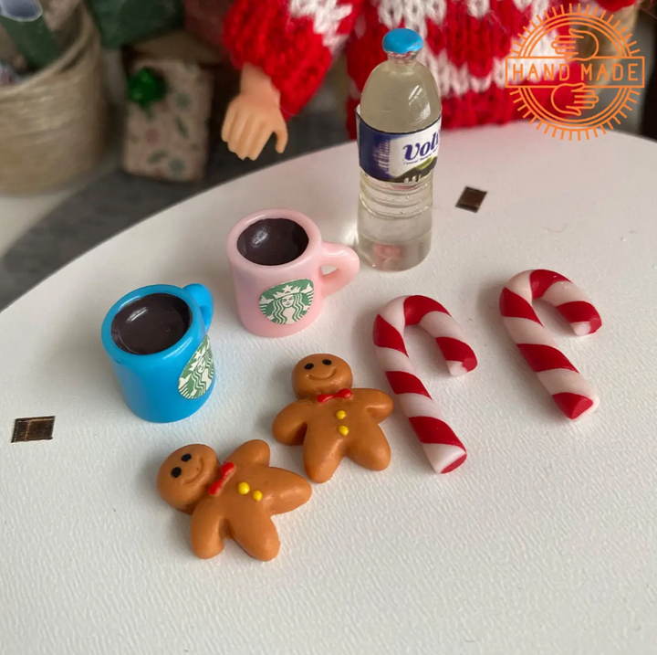Puppen-Weihnachtsset 7-teilig Handarbeit