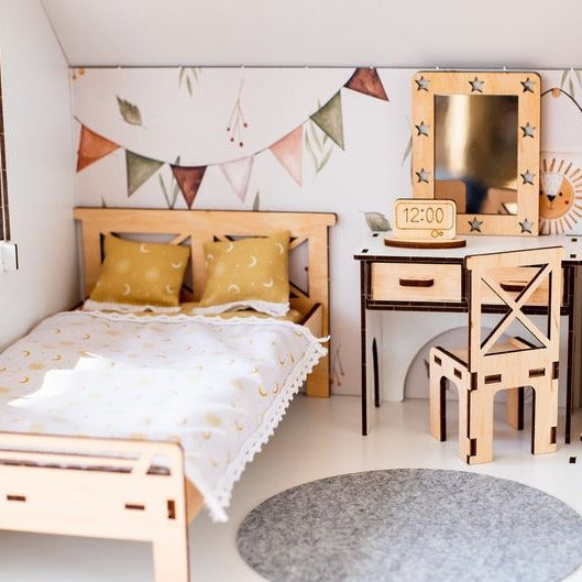 Puppenbett aus Holz im Maßstab 1:6 NestWood Eco