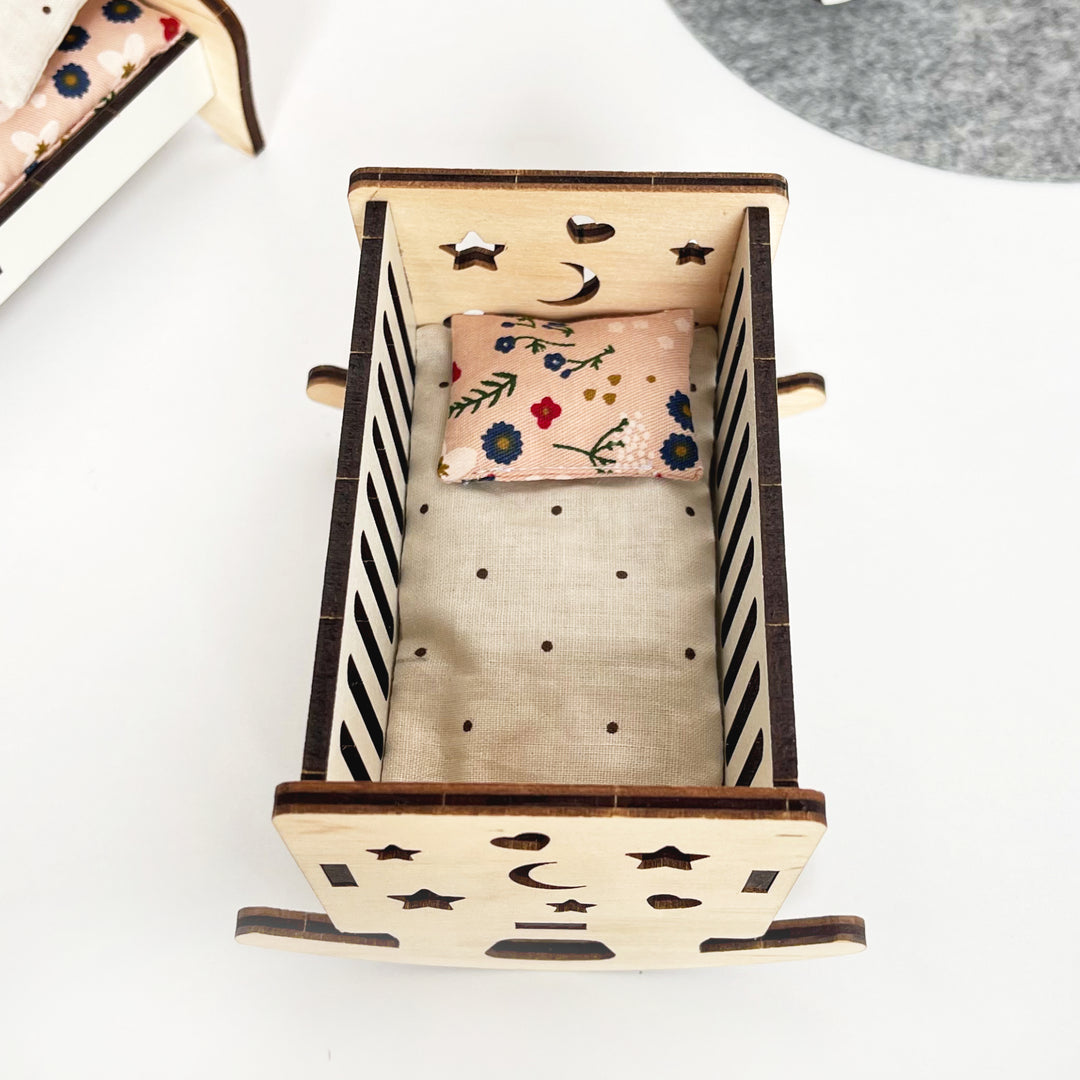 Kinderzimmermöbel-Set aus Holz im Maßstab 1:12 NestWood Eco