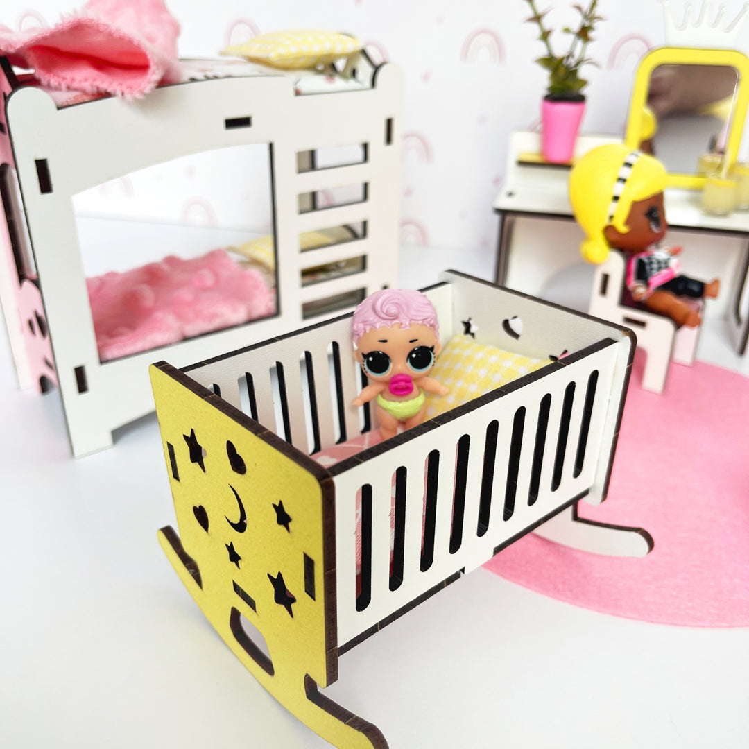 Kinderzimmermöbel-Set aus Holz im Maßstab 1:12 NestWood Pink