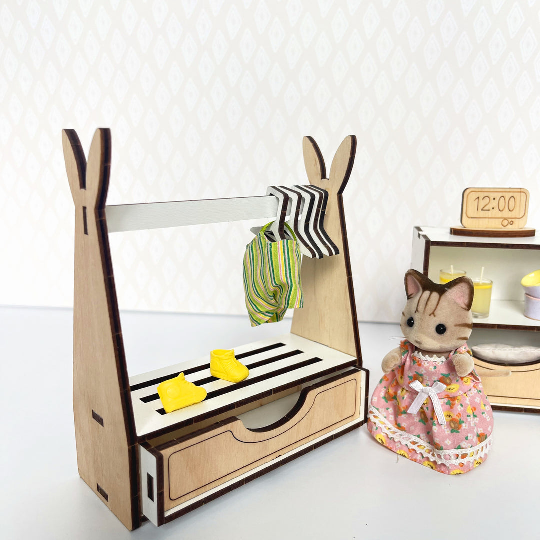 Wohnzimmermöbel-Set aus Holz im Maßstab 1:12 NestWood Eco