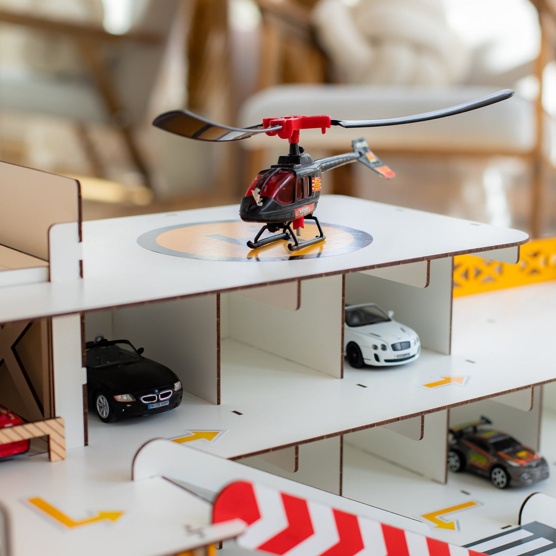 Spielzeuggarage Parkplatz mit Aufzug und Organizer Maßstab 1:6 NestWood Maxi