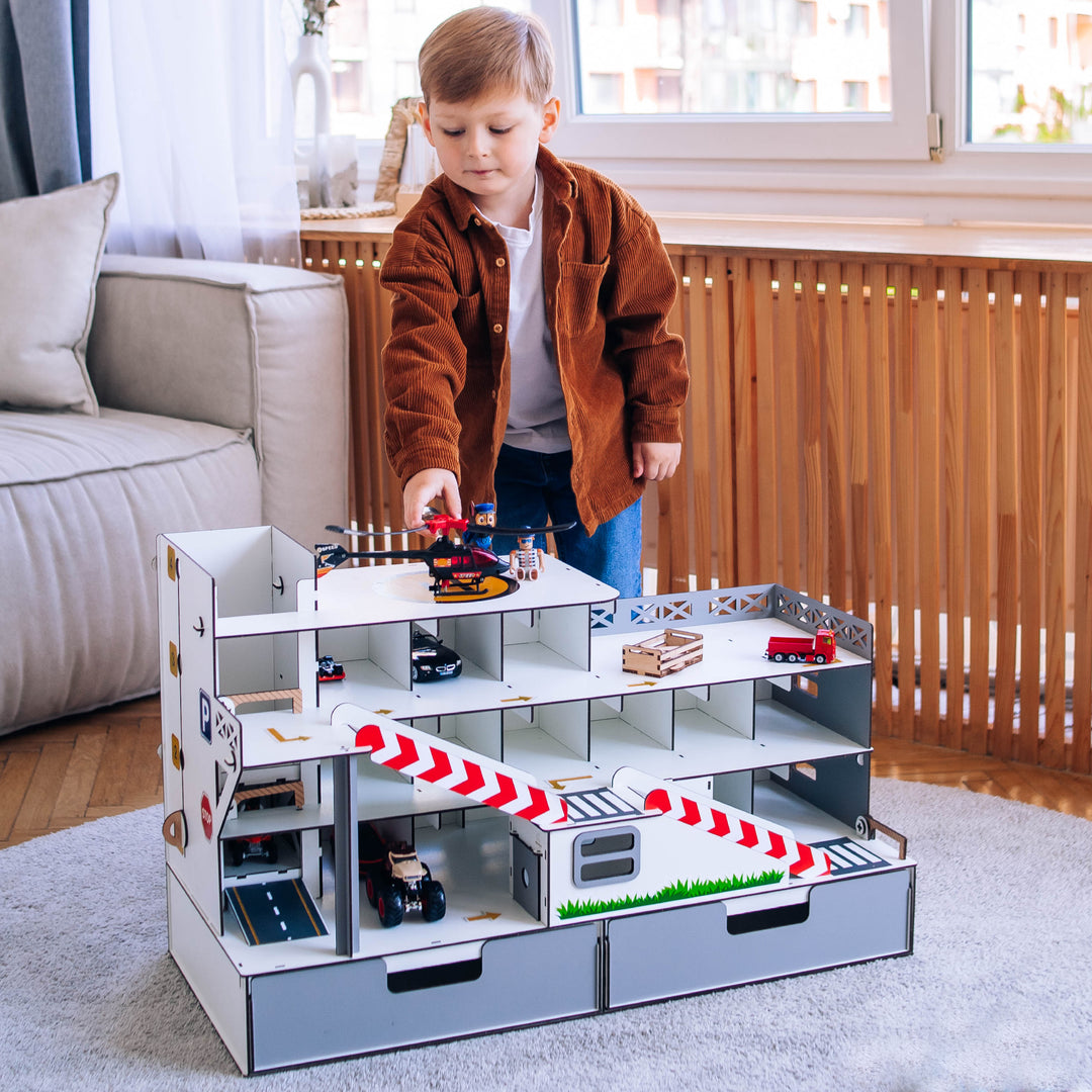 Spielzeuggarage mit Aufzug und Organizer Maßstab 1:6 NestWood Maxi Eco