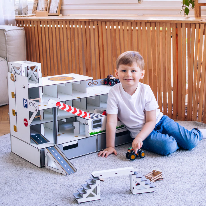 Spielzeuggarage mit Aufzug und Organizer Maßstab 1:6 NestWood Maxi Eco