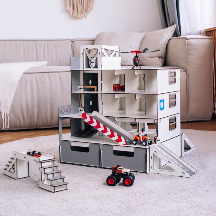 Autogarage 9 Stellplätze mit Lagerboxen und Aufzug Grau Maßstab 1:6 NestWood