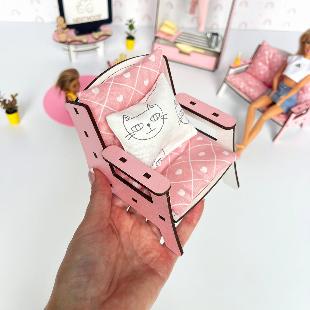 Puppenmöbel aus Holz Wohnzimmer Maßstab 1:6 NestWood Pink