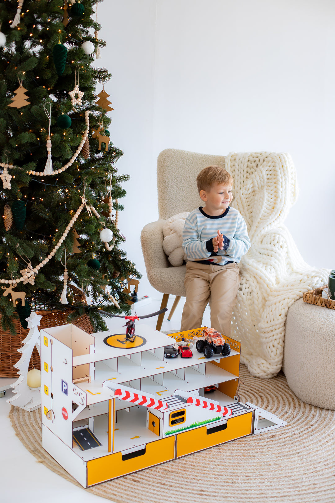 Toy garage parking with elevator and organizer scale 1:6 NestWood Maxi